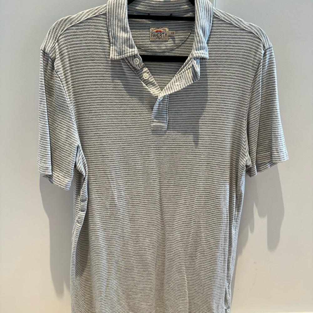 Faherty Gray Striped Men's Short-Leeve Movement Polo Shirt